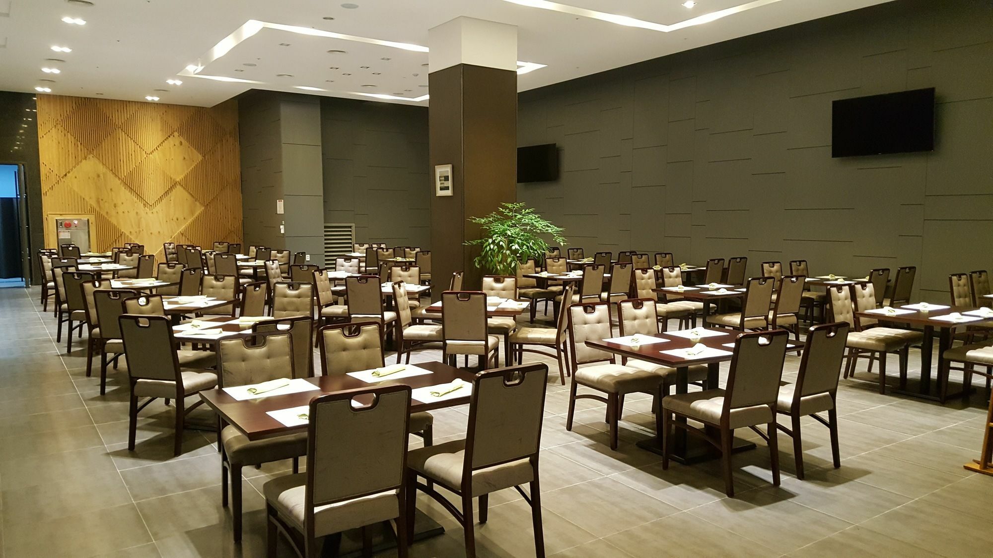 Hotel Prumir Hwaseong Екстериор снимка